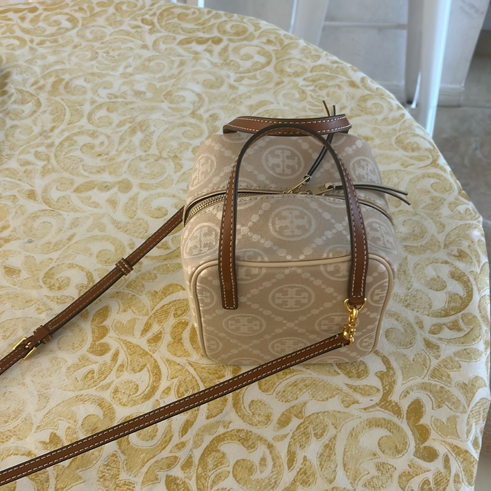 Crossbody